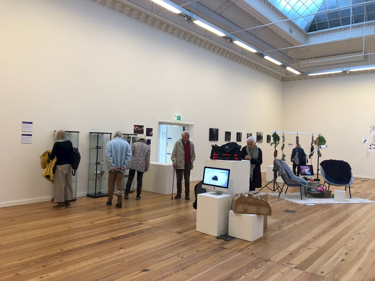 Knowing me. Knowing you. These are Curious Hands Exhibition tour by Antonie Harms. Knowing Me. Knowing You.